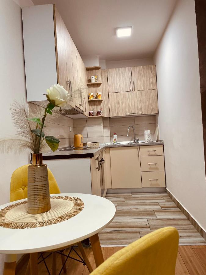 Apartman Royal 1 Doboj Zewnętrze zdjęcie