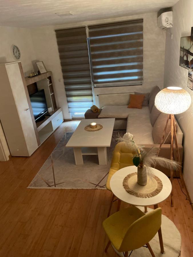 Apartman Royal 1 Doboj Zewnętrze zdjęcie